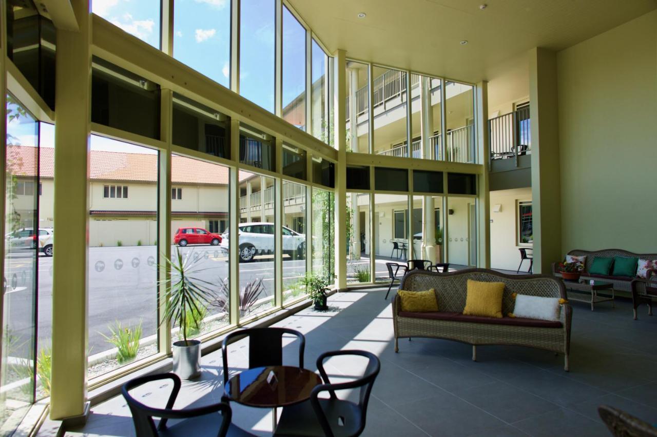 Regal Palms Resort Rotorua Luaran gambar The lobby of the hotel